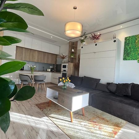 Cozy Apartment Bratislava Exterior foto